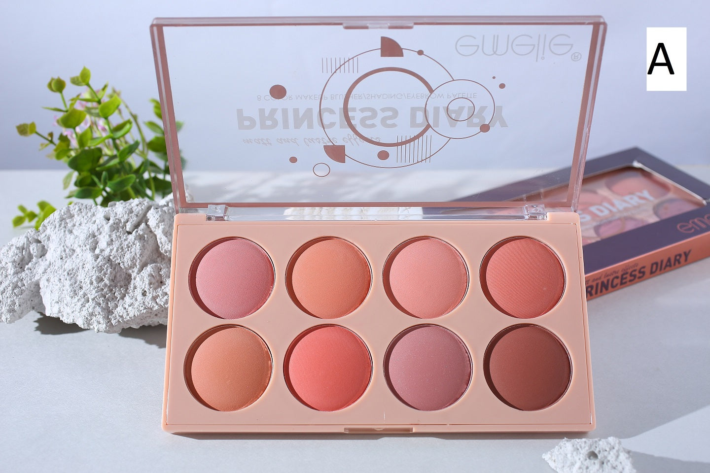 Princess Diary 8 Color Blusher/Eyeshadow Emelie Cosmetics.pk