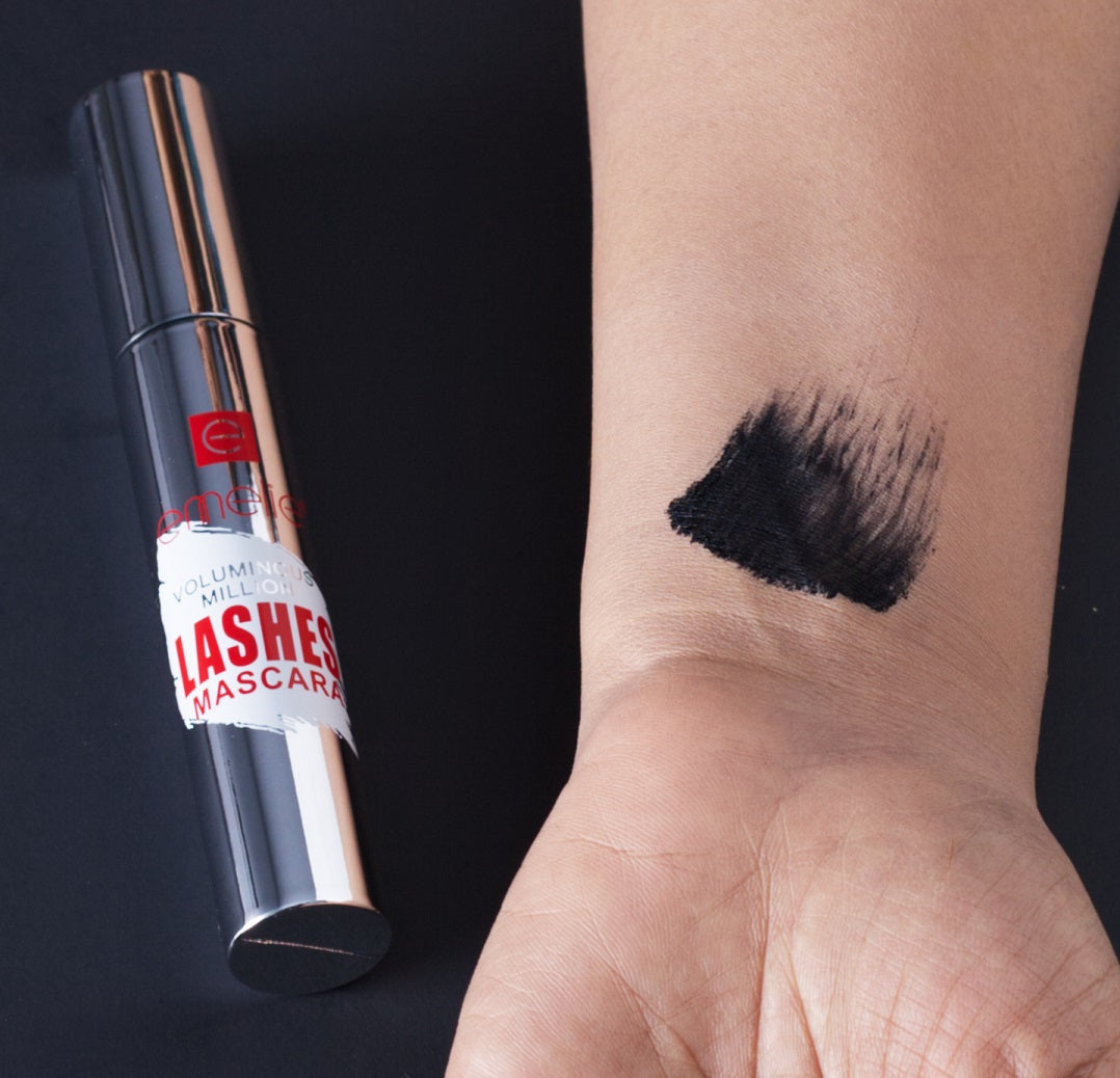 EMELIE Mascara Emelie Cosmetics.pk