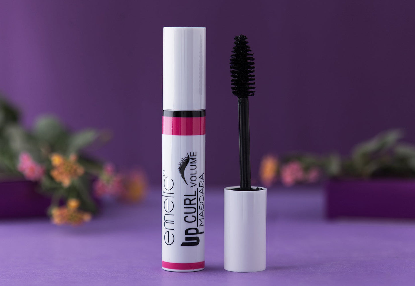Up Curl Volume Mascara Emelie Cosmetics.pk